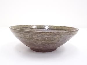 灰釉刷毛目平茶碗